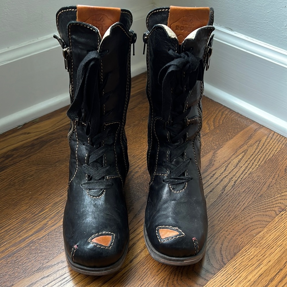 Rovers black and brown lace up boots